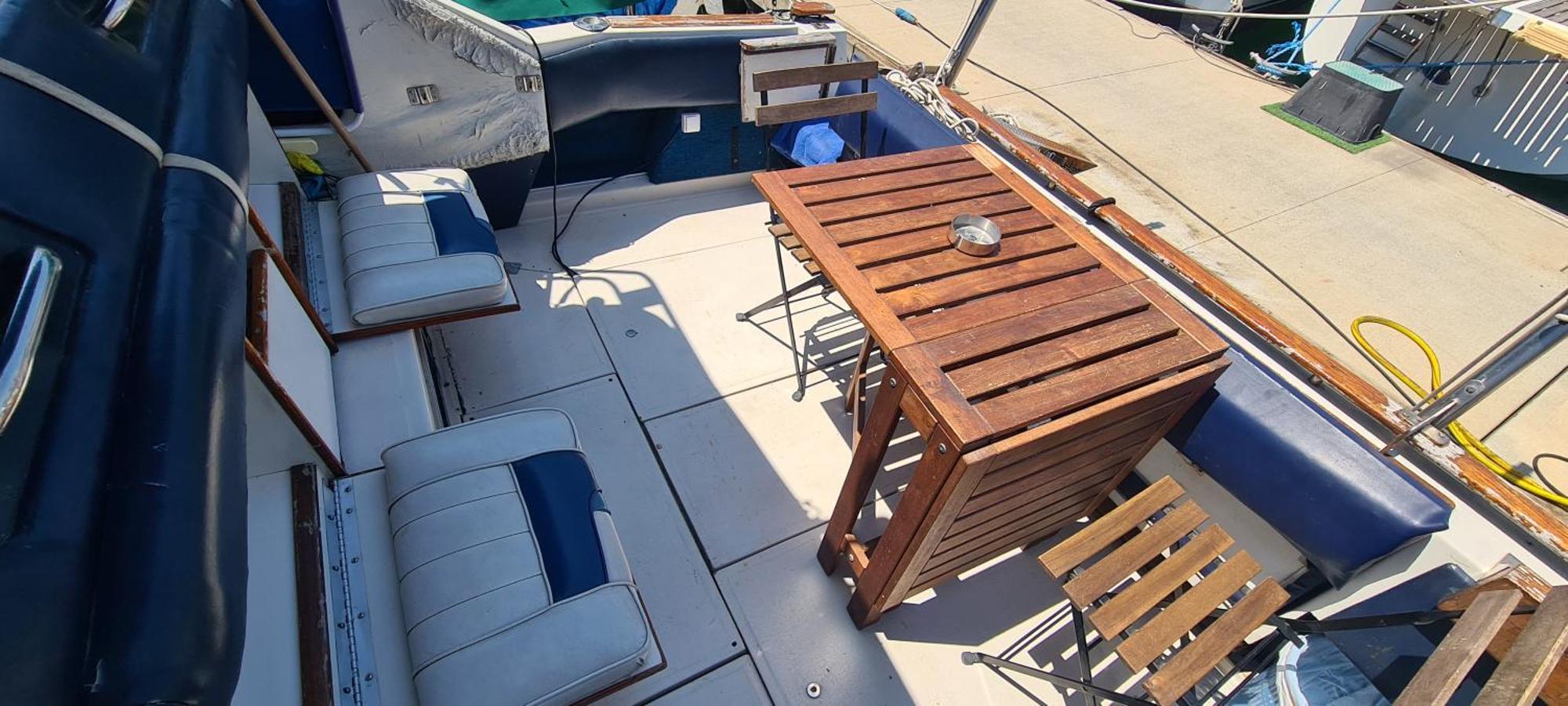 Boat To Sleep In Barcelona Hotel Sant Adrià de Besòs Eksteriør billede